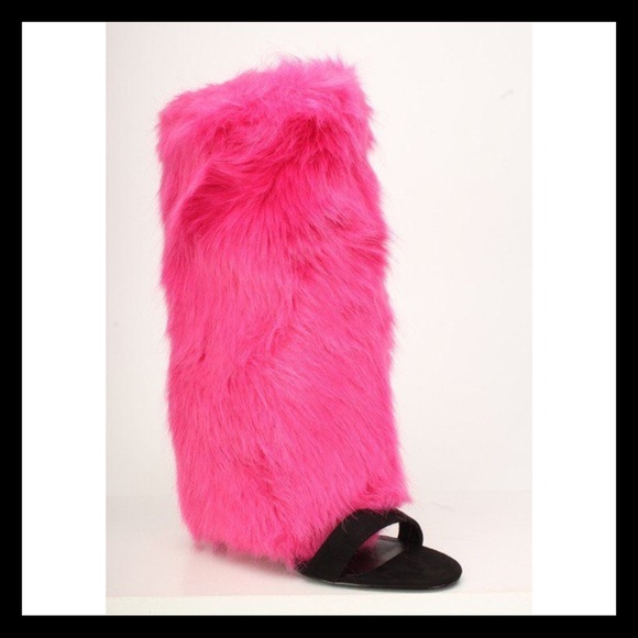 ❤️SIZE 7.5 CAPE ROBBIN Faux Fur Mid Calf Boots - Picture 6 of 8